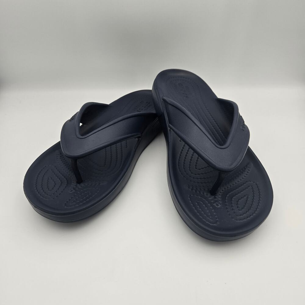 Crocs Unisex Flip‑Flops Navy – Men’s 9 / Women’s 11